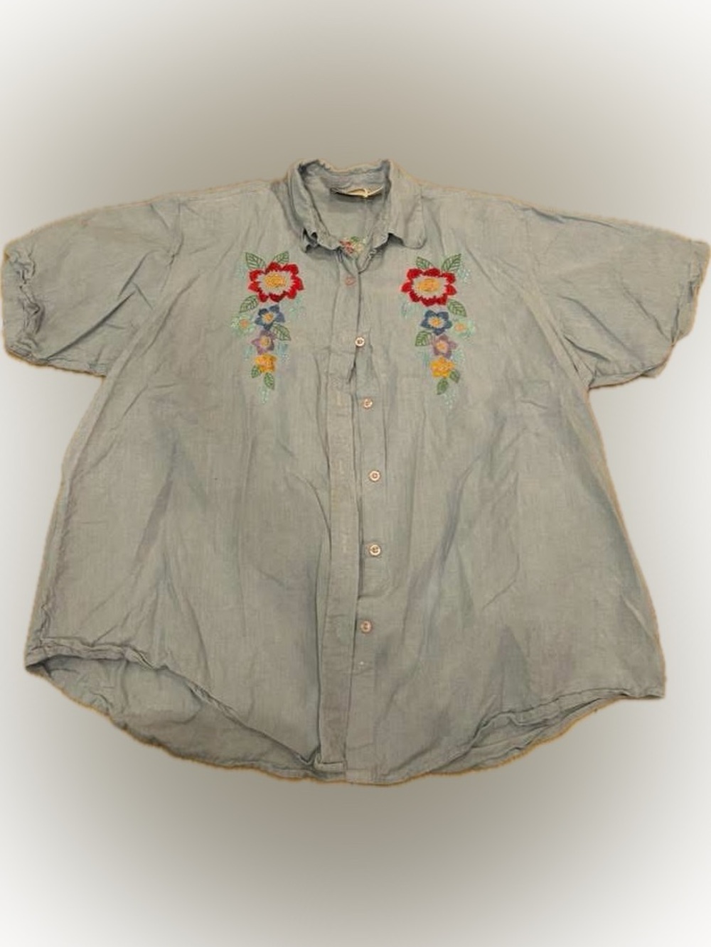 Vintage Light Blue Button-Up Shirt with Floral Embroidery